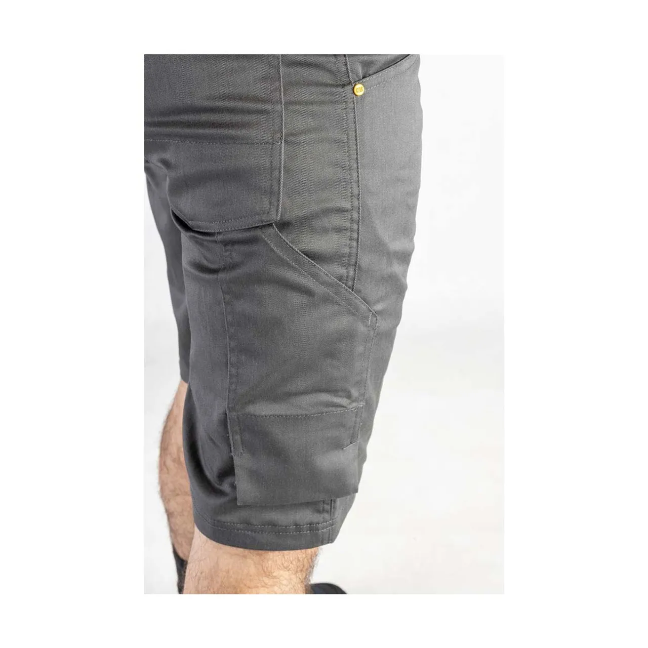 Caterpillar Tracker Shorts Dark Shadow - 38"